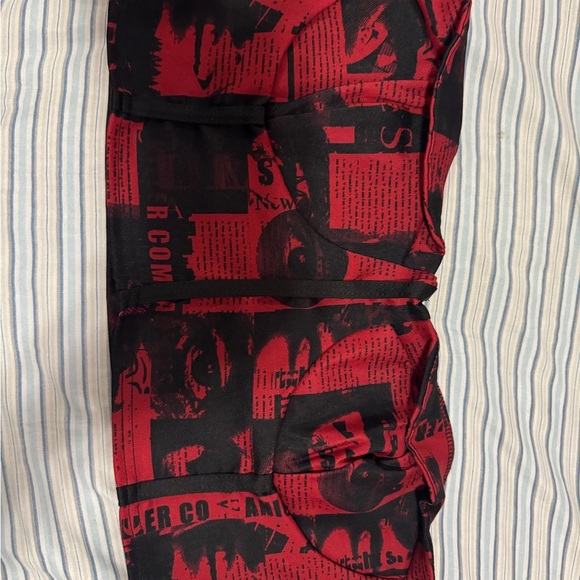 PrettyLittleThing Red and Black Graphic Bustier size USA 12 - Picture 9 of 10